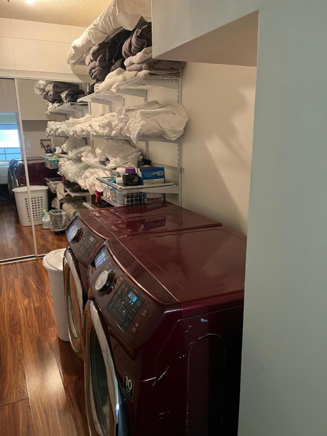 Full loft-style apartment near Omni New Haven Exteriör bild